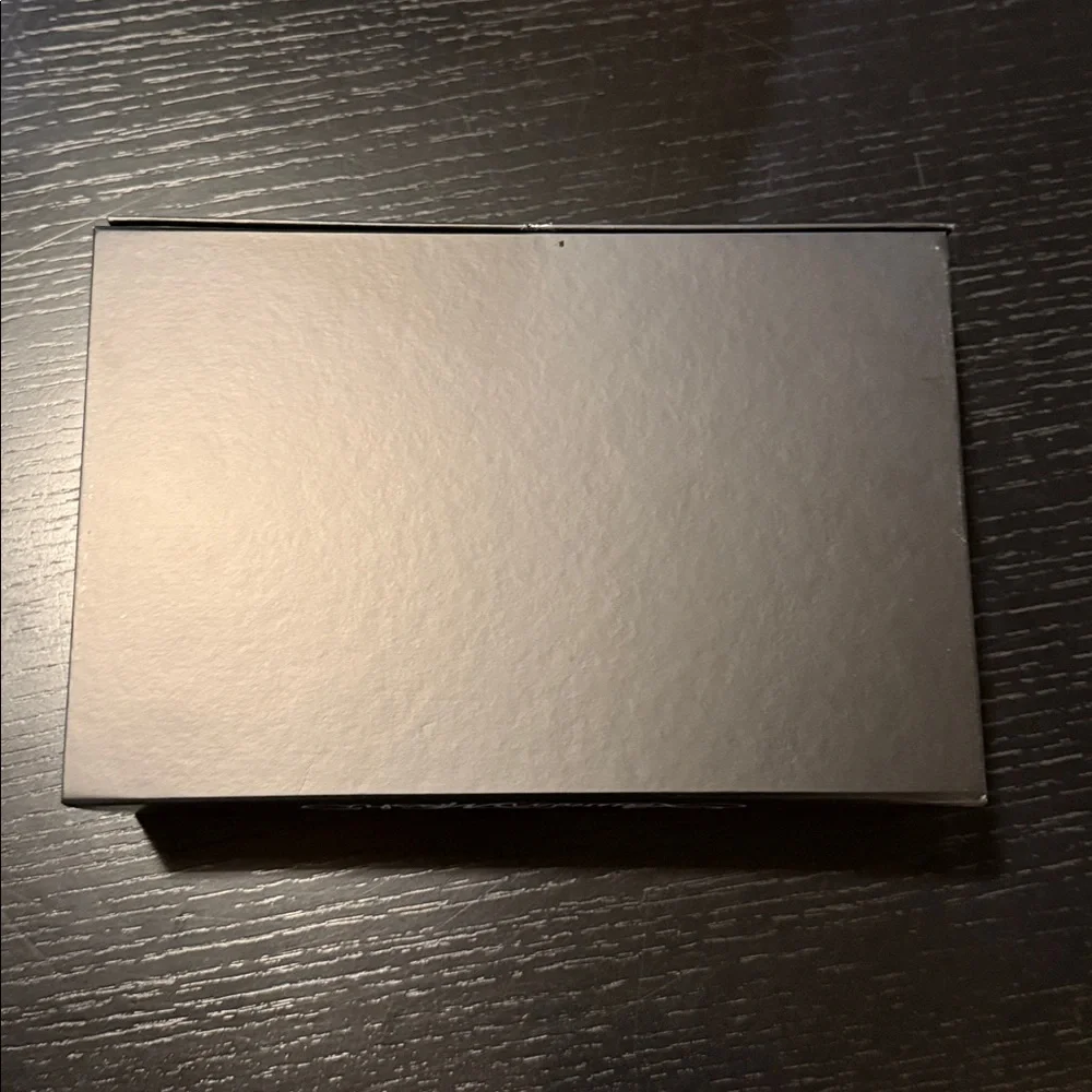 Silver Lip Print Lauren Moshi Box